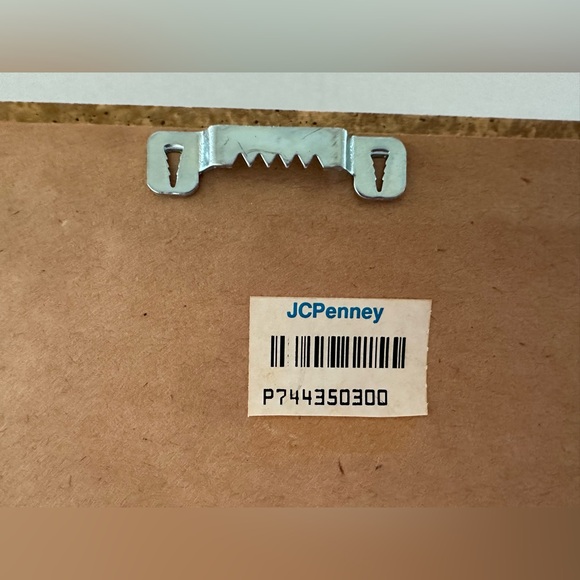 Thomas Kinkade “Garden of Grace” Framed in a Gold-Colored Frame - Picture 10 of 11